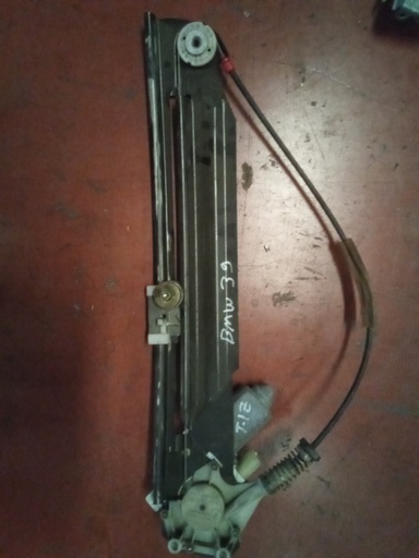 Elevalunas trasero izquierdo BMW serie 5 e39 '01