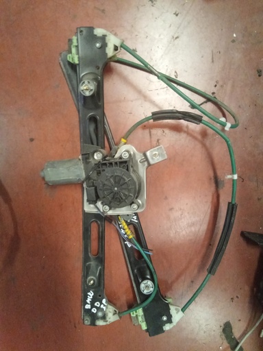 Elevalunas delantero derecho BMW serie 3 e46 compact '02