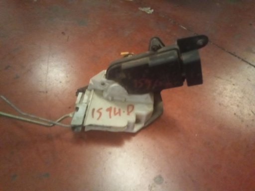 Cerradura delantera derecha Opel agila '03