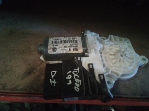 [1J4959812C] Motor elevalunas trasero izquierdo seat Toledo '00