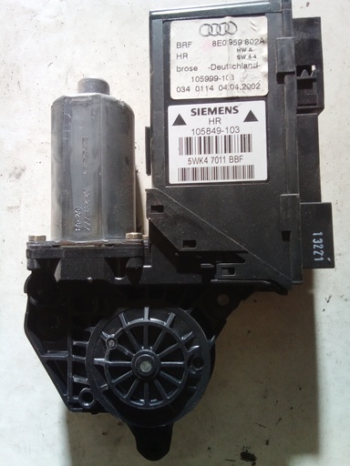 [8E0959802A] Motor elevalunas trasero derecho audi a4 '00