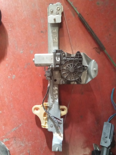 [128001472B] Elevalunas trasero izquierdo Renault captur '16