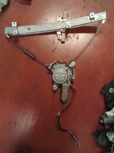 Elevalunas delantero izquierdo Nissan sunny