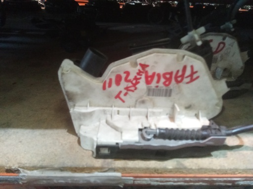 [5N0839016D] Cerradura trasera derecha skoda Fabia '11