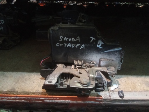 [3b4839015a] Cerradura trasera izquierda skoda Octavia '04
