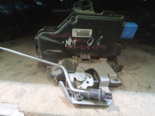 [4e1837016] Cerradura delantera derecha audi a3 '06
