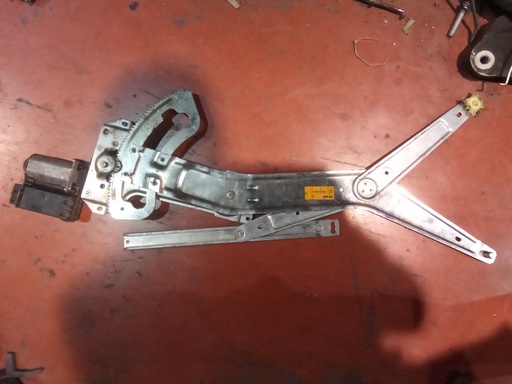 Elevalunas delantero derecho Peugeot 406 '99