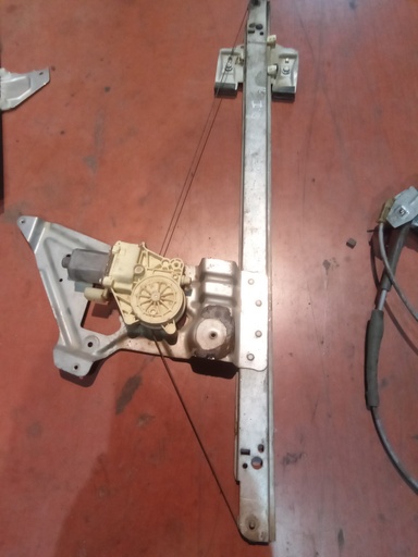 [A9067200046] Elevalunas delantero izquierdo Mercedes sprinter '06