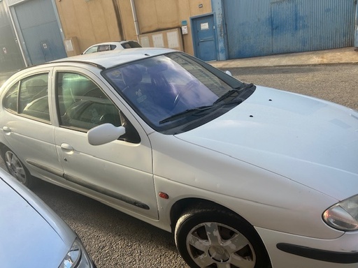 [D/F9QQ7] 0361 RENAULT MEGANE 1.9 DCI 2001