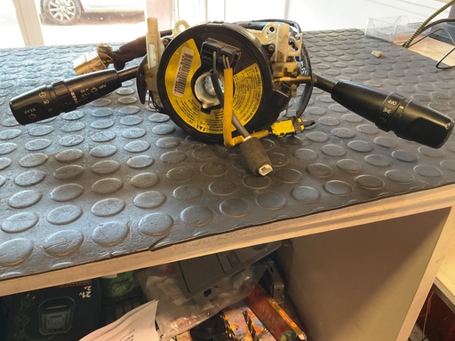 [Sin referencia] Mando multifuncion kia carnival año 2002