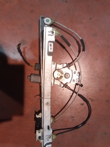 Elevalunas delantero derecho citroen c5 '10