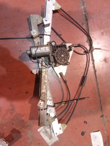 Elevalunas delantero derecho BMW serie 3 e46 compact '01