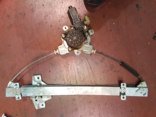 Elevalunas delantero derecho Hyundai getz '04