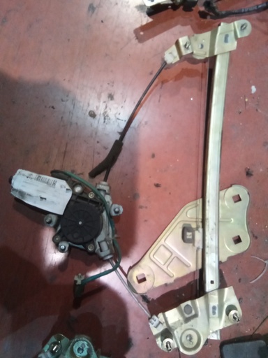 Elevalunas delantero derecho Hyundai coupe '99