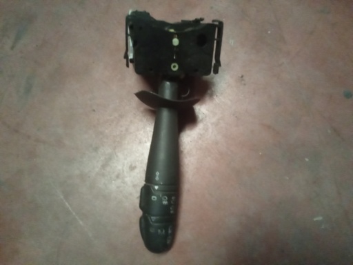 [8200090337] Mando de luces renault kangoo '03