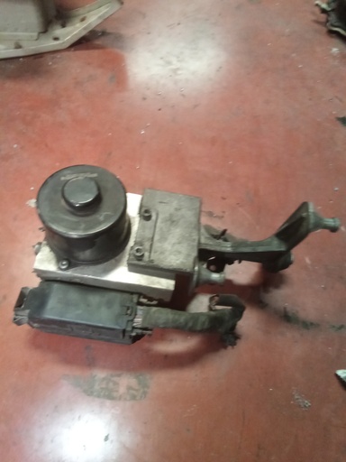 [A2095450232 A2095451432 A0325459132] Módulo ABS Mercedes clase c w203