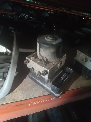 [6765454] Módulo ABS BMW serie 3 e46 '01