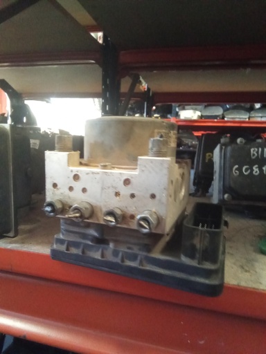 [10062236451] Módulo ABS Peugeot 208 '14