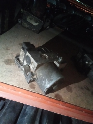 [0273004281] Módulo ABS audi a4 '97