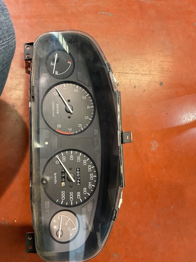 [AR0026015] Cuadro instrumentos rover 400 1997