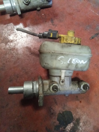 Bomba de freno seat león 1.9 tdi '02