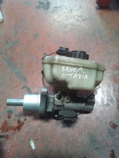 Bomba de freno skoda octavia 1.9 tdi '08