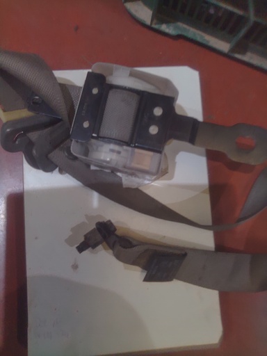 Cinturon delantero derecho hyundai Atos prime '01