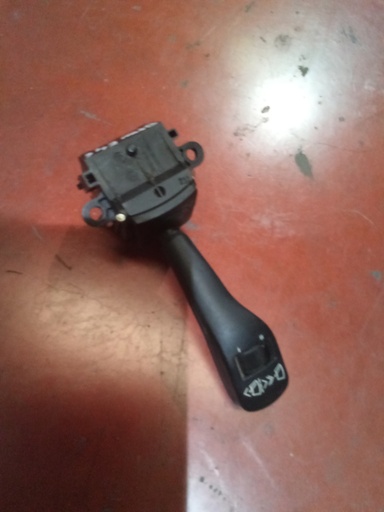 [8363669] Mando de limpiaparabrisas BMW Serie 3 E46 '03