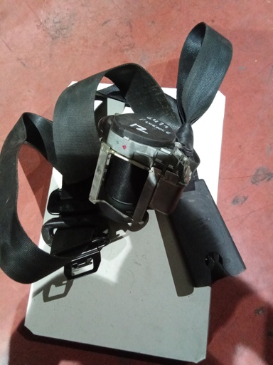 Cinturon delantero izquierdo renault fluence '10