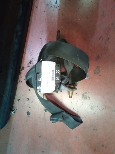 Cinturon delantero derecho renault clio '02