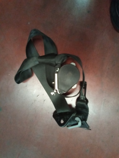 Cinturon delantero izquierdo renault trafic '07